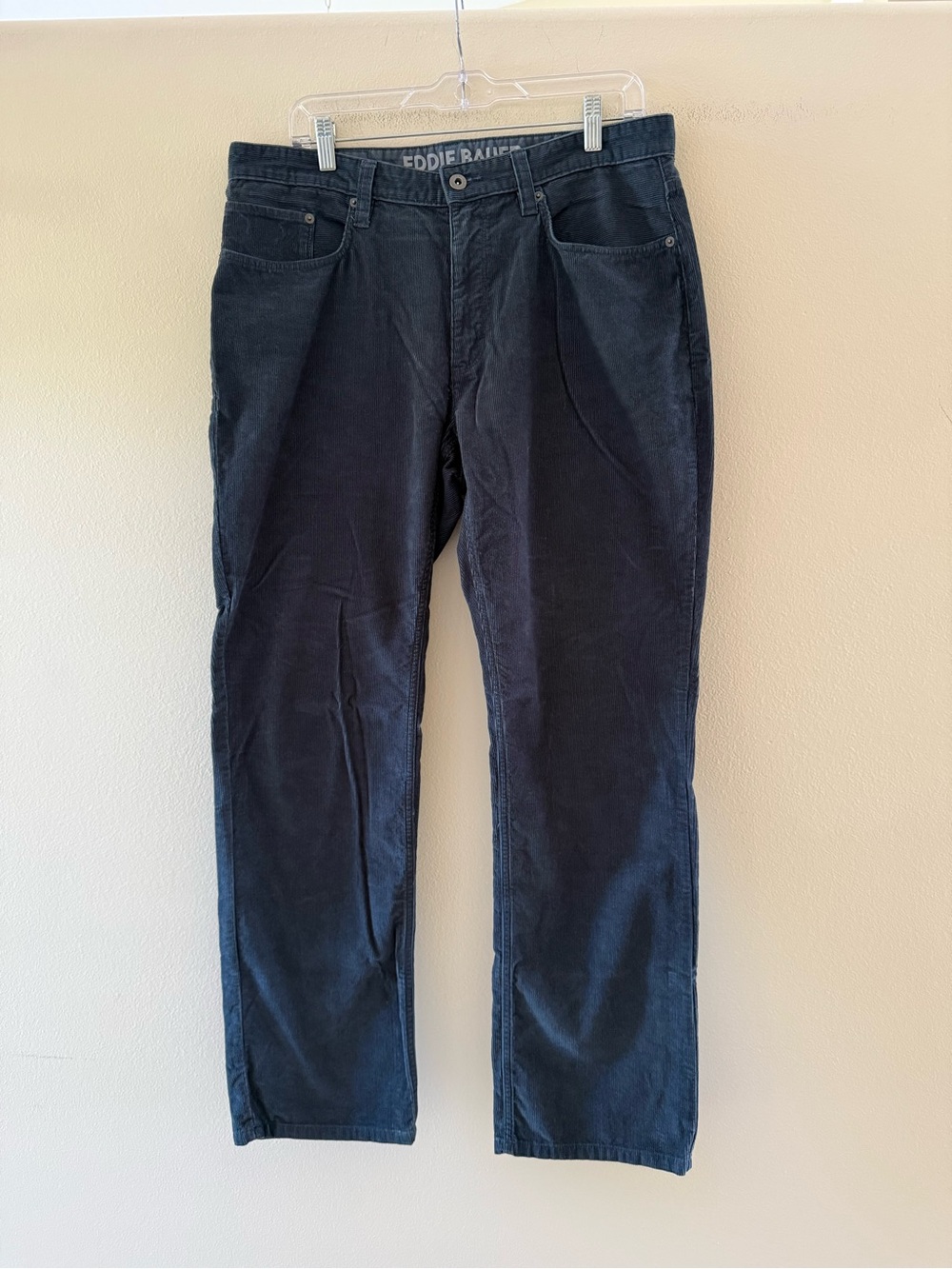 Eddie Bauer Men’s Blue Corduroy Relaxed Straight Pants 34x32